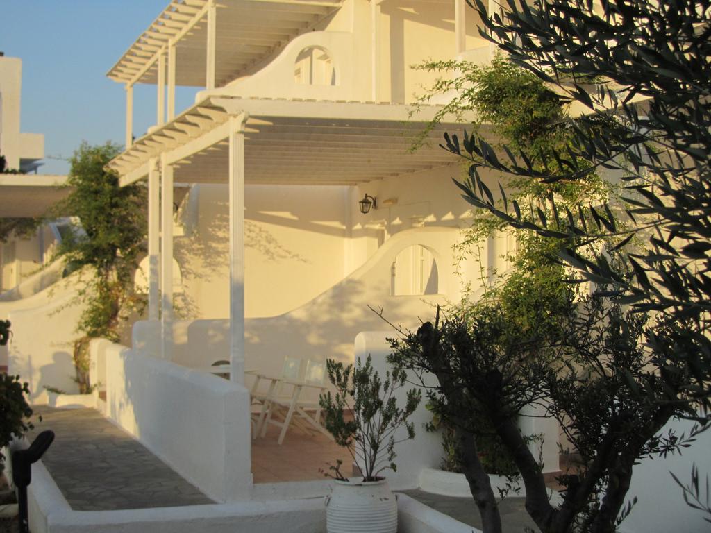 Porto Scoutari Romantic Hotel 스칼라 외부 사진