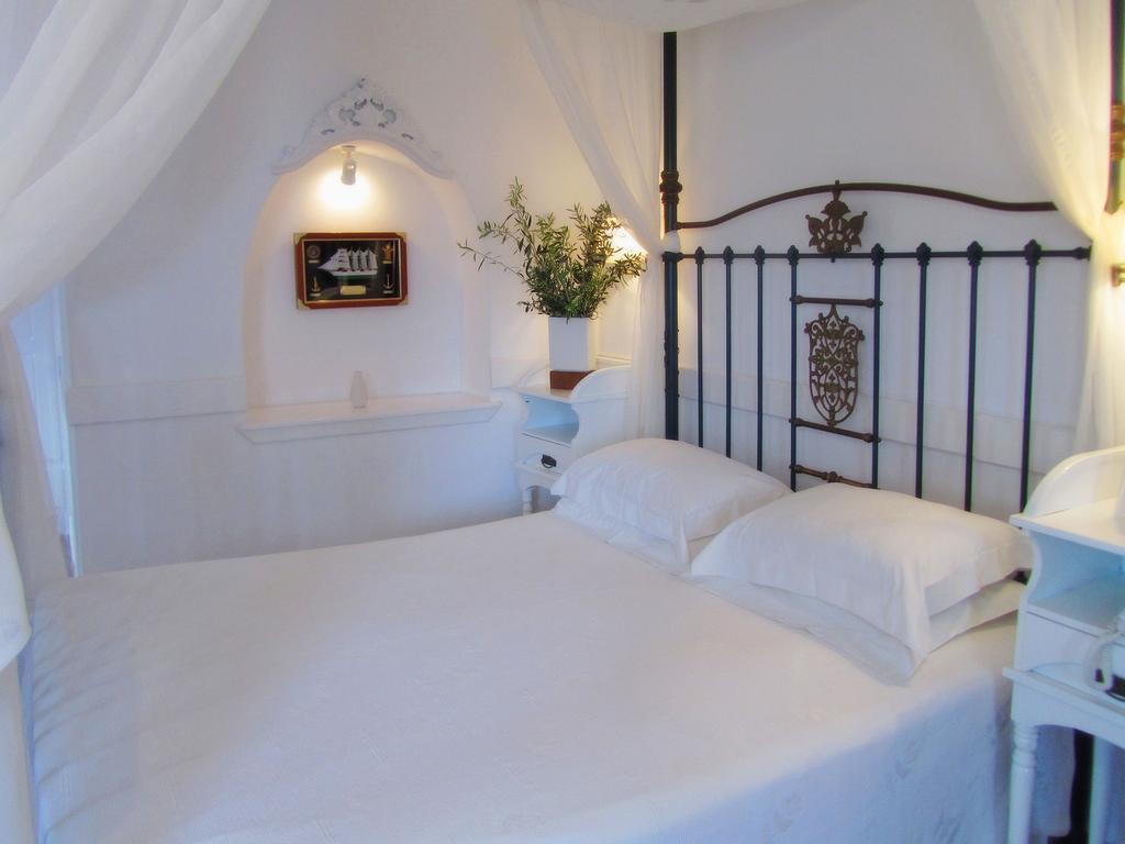Porto Scoutari Romantic Hotel 스칼라 외부 사진