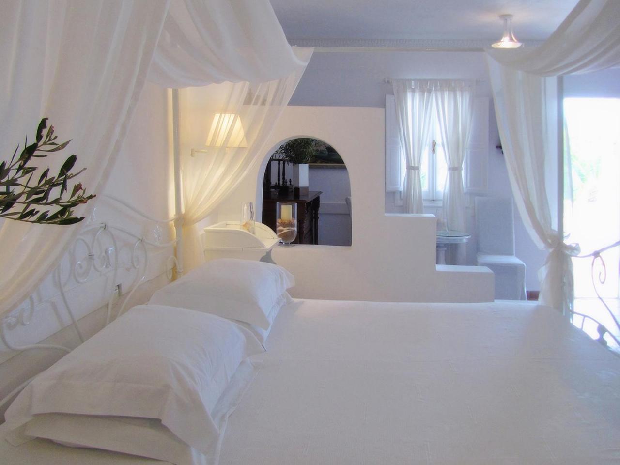 Porto Scoutari Romantic Hotel 스칼라 외부 사진
